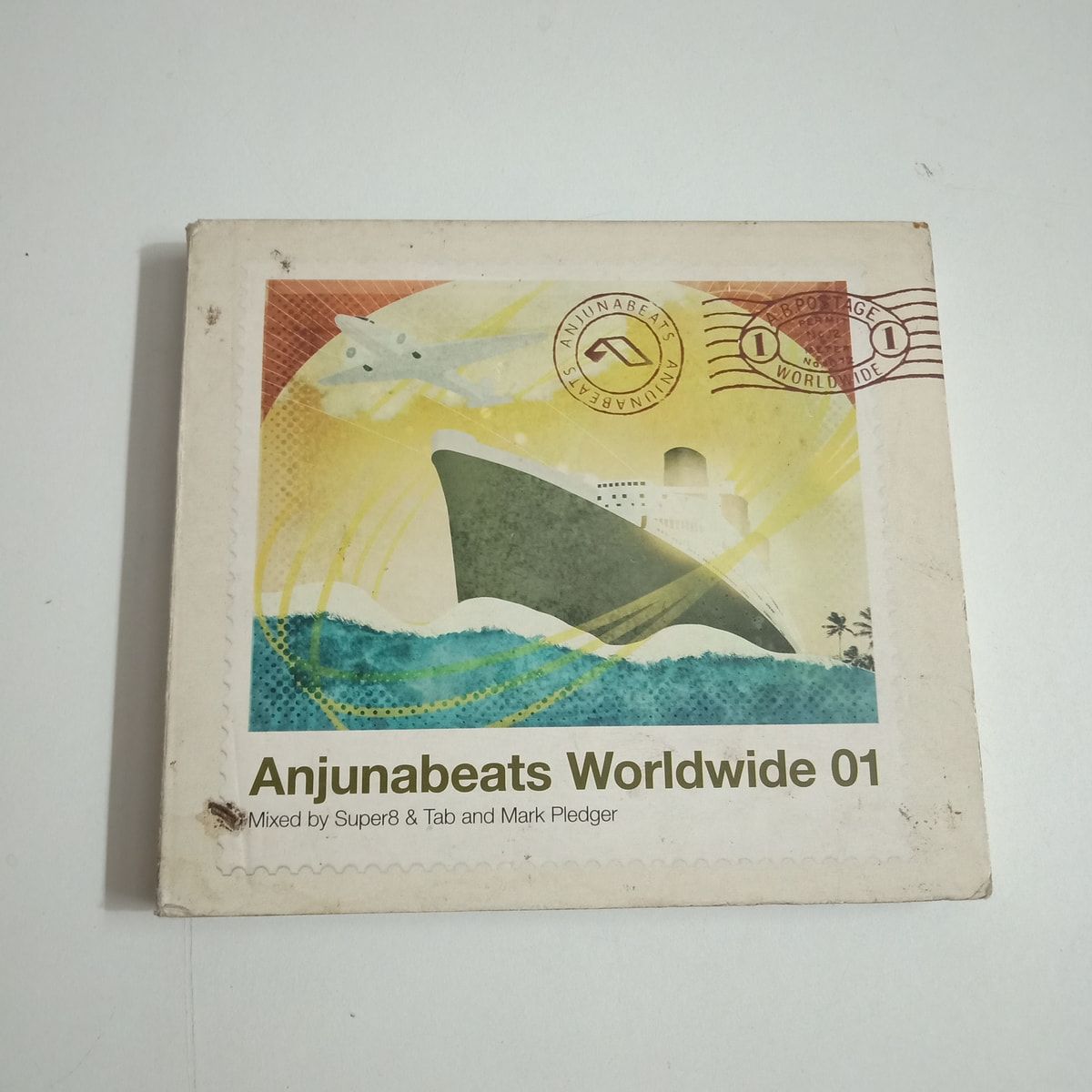 Anjunabeats Worldwide 01 - Various  Used Audio CD