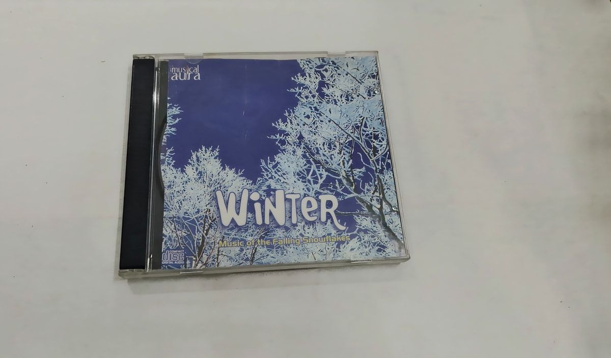 Winter: Music of the Falling Snowflakes - Various  Used Audio CD